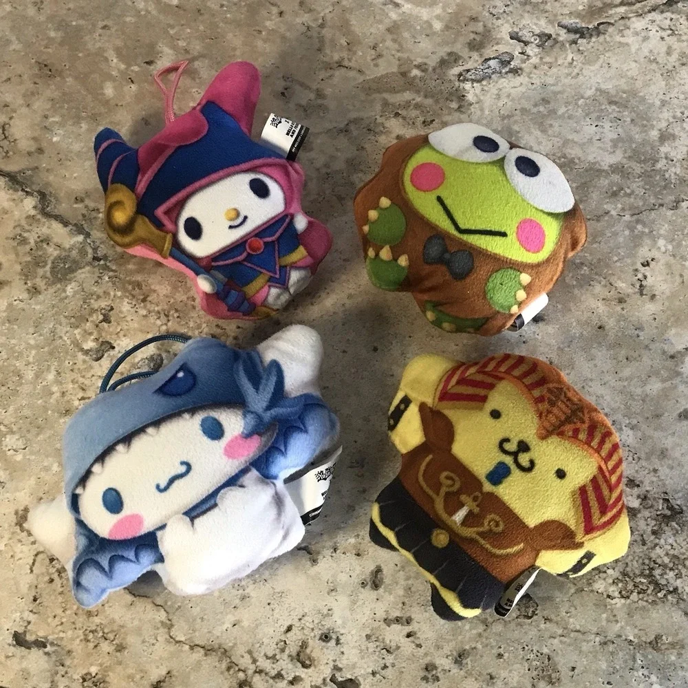 McDONALD'S YUGIOH SANRIO HELLO KITTY & FRIENDS TOY PLUSH LOT OF 4